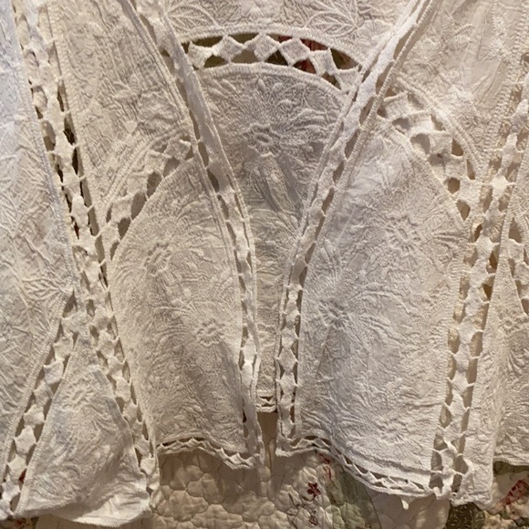 Kimono cover lace and cut work. Cotton no tags - Picture 4 of 4